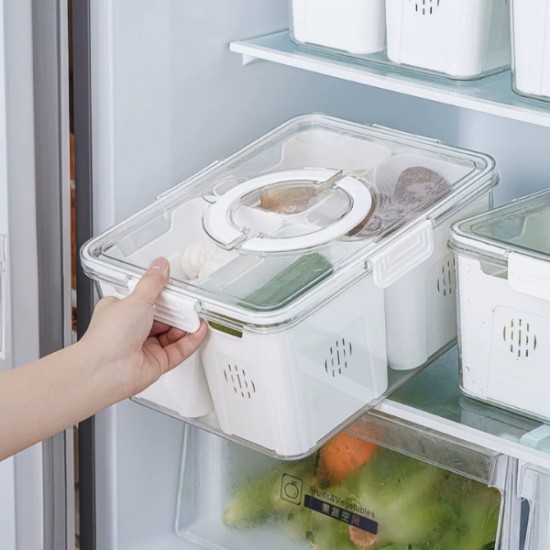 Plastic Tupperware 